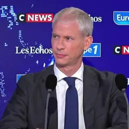 EXTRAIT - Covid : Franck Riester constate "une amélioration du climat du commerce international"