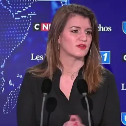 EXTRAIT - Vaccination des policiers : Marlène Schiappa promet un calendrier "dans les jours à venir"