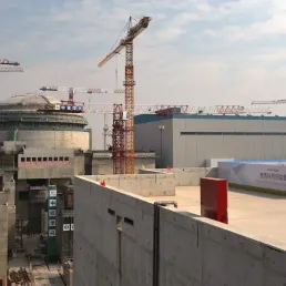 EXTRAIT - Un réacteur nucléaire EPR chinois sous surveillance après une augmentation de "gaz rares"