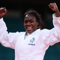 EXTRAIT - JO de Tokyo : la judoka Clarisse Agbegnenou décroche la médaille d'or !