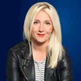 Emilie Mazoyer aux Vieilles Charrues avec Hervé