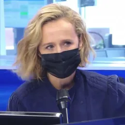 "Poutine, le maître du jeu" : la soirée spéciale "C dans l'air" présentée par Caroline Roux et Marie Lorand