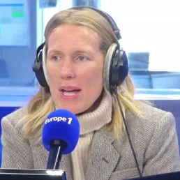 Agathe Lecaron et Yasmine Oughlis, animatrices