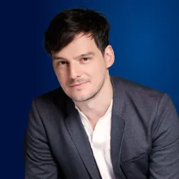 Covid 19 : «Le vaccin n'est pas la seule arme», rappelle Gérald Kierzek