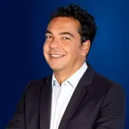 Patrick Cohen avec Ismail Hakkı Musa, Haïm Korsia et Renaud Capuçon