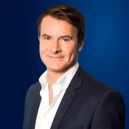 Votre grand journal du soir avec Adrien Quatennens et Isabelle Autissier (19h-20h)