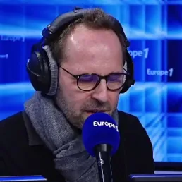 "La Vita nuova" : le mini-album surprise de Christine and the Queens