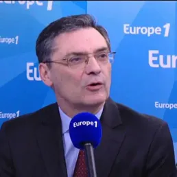 Patrick Devedjian sur la peinture française du 17ème siècle : "J'ai des centaines de catalogues de vente"