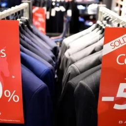 Première semaine des soldes : pour les centres commerciaux, "c'est un bon bilan"