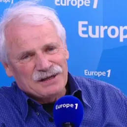 Yann Arthus-Bertrand : "Cela fait 40 ans que je vole sur la Terre, les différences, ce sont la déforestation et la grandeur des villes"