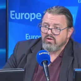 Attaque à l'arme blanche à la préfecture de police de Paris : "un drame jamais vu au sein de l’institution policière"