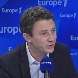 Benjamin Griveaux : "La bataille des personnes doit passer après l'intérêt général des Parisiens"