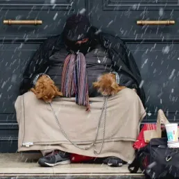 Les SDF meurent 30 ans plus tôt que les autres, le non de la Cnil à la reconnaissance faciale à l’entrée des lycées, un Français arbitrera la finale du Mondial de rugby