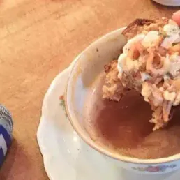 La bisque aux crevettes grises de Willem Hiele