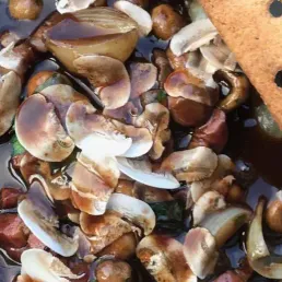 L’œuf en meurette, garniture bourguignonne de Frédéric Vardon