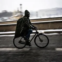 La Bolivie se réveille sans président, un monument aux soldats morts loin de la France, une semaine très froide nous attend