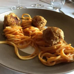 C’est nouveau à table - Un menu gastronomique à Disneyland Paris - 28/04/18