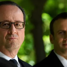 "François Hollande a reçu une leçon de pouvoir par Emmanuel Macron"