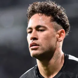 Isabela Pagliari : "Neymar va rentrer cette semaine à Paris !"