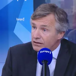 Plan pauvreté : "Le fond rachète la forme et la forme a fait oublier le fond"