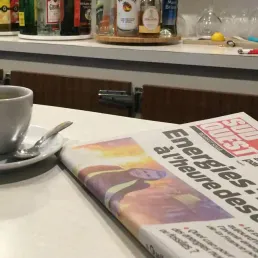 En immersion toute la semaine à Mourenx : au bar de l’Étape, les habitants ont beaucoup de choses à dire à Emmanuel Macron