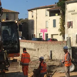 Trèbes: retour auprès des sinistrés un mois après les inondations meurtrières