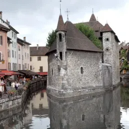 Découvrez Annecy, la "Venise savoyarde" !