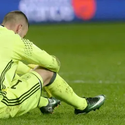 Le journal des sports - Lyon n'avance pas