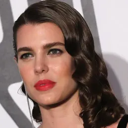 Charlotte de Monaco retrouve l'amour