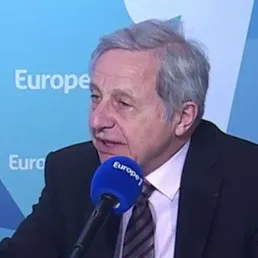 André Kaspi : "La commémoration du 8 mai n'a pas toujours été aussi importante"
