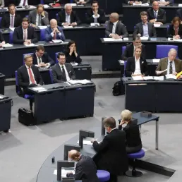 Allemagne : l’extrême-droite au Bundestag, "cela peut être positif pour la démocratie"