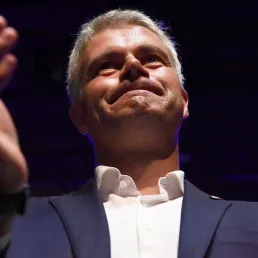 Laurent Wauquiez peut-il devenir le principal opposant d'Emmanuel Macron ?