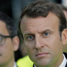 "Le Président de la République n'a pas à jurer comme un charretier"