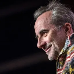 Antoine Dulery fait son cinéma... au théâtre !