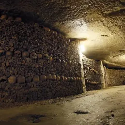 Les Catacombes de Paris