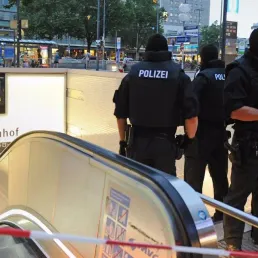 Munich : "La fusillade va affaiblir la chancelière sur la question des migrants"