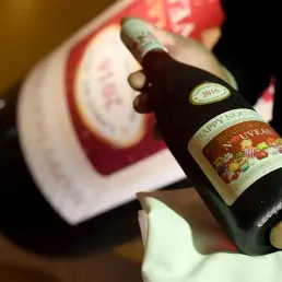 Beaujolais : avant Noël, mettez du "rouge" dans votre week-end !