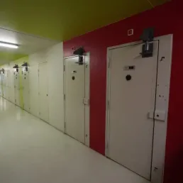 Vendin-le-Vieil a été désignée en mars par le gouvernement pour accueillir 100 narcotrafiquants, jugés les plus dangereux du pays.