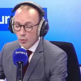 Le journal de 8h30 du 31/10/2025