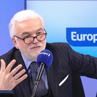 "Coupable Liberté" : «On peut se démarquer d'un père» estime Jean-Yves Le Borgne, à l'occasion de la sortie de son nouveau livre