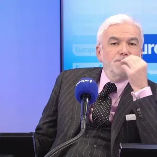 Santé du Pape François : qu'est ce qu'une pneumonie bilatérale ?