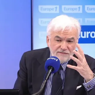 Procès de Marine Le Pen : «Comment il peut y avoir une déclaration de culpabilité alors que la lecture du jugement n'est pas terminée»,