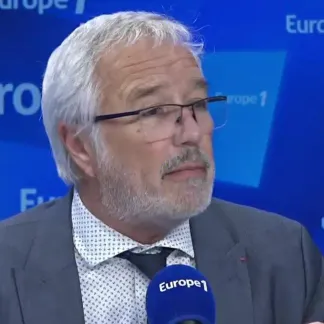 François Rebsamen sur Europe 1