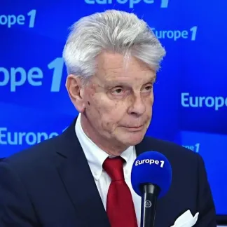 Alain Richard 2000*1000