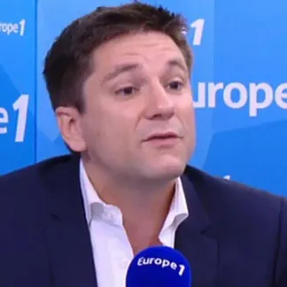 Raphaël Legendre, journaliste au quotidien L’Opinion 24.08.2015 1280x640