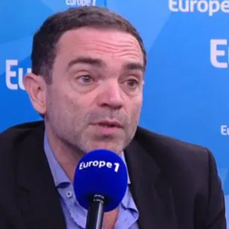 Yann Moix, écrivain, réalisateur et critique dans l'émission On n'est pas couché 1280x640