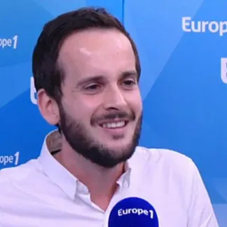 Alexis Douay, directeur général de l’agence de placement de personnalités Entourages 1280x640