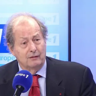 La condamnation de Nicolas Sarkozy «est un parricide républicain et met en cause la faillite républicaine», assure Jean-Marie Rouart