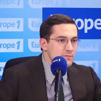 Présidentielle 2027 : un second tour Bardella-Mélenchon ? «C'est le duel le plus probable», affirme Jules Torres