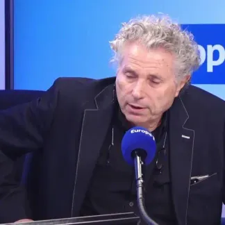 «Le voile a une dimension pas seulement religieuse, il a une dimension politique, que ça plaise ou pas» insiste Gilles-William Goldnadel